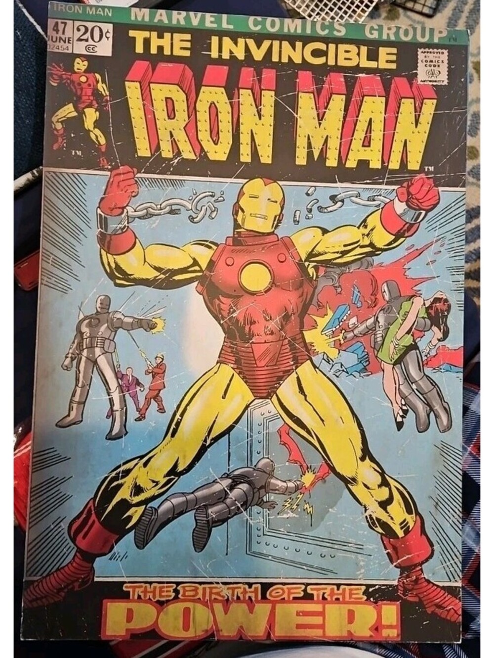 The Invincible Iron Man Comics Cover Compressed Board Sign 18.5" X 12.5"